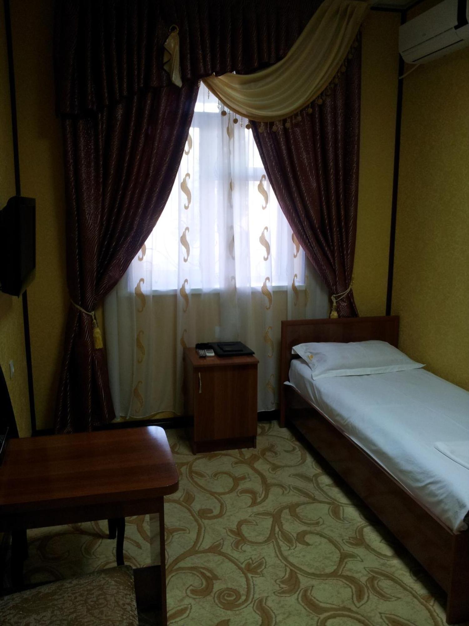 Dangara Hotel Kokand Exterior foto