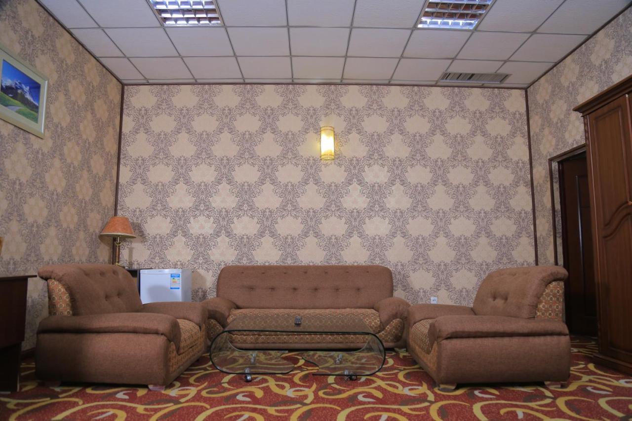 Dangara Hotel Kokand Exterior foto